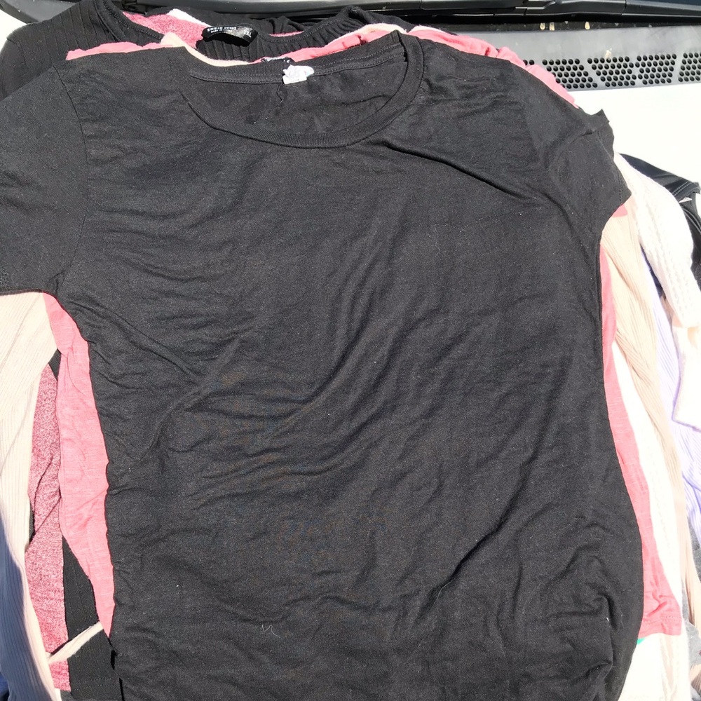 Black tee